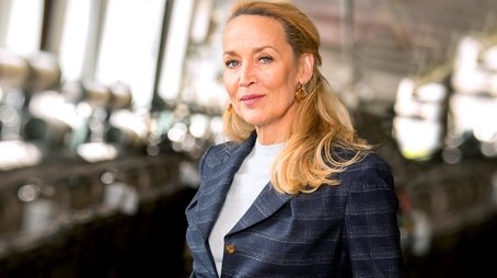 Jerry Hall (2015) - Episode 4 poster and promotional image