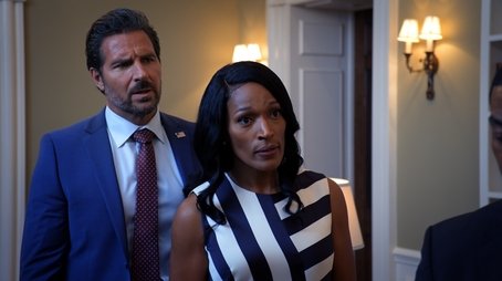 Powerful Hands (2021) - Episode 21 poster and promotional image