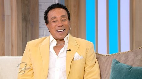Smokey Robinson (2023) - Episode 125 poster and promotional image