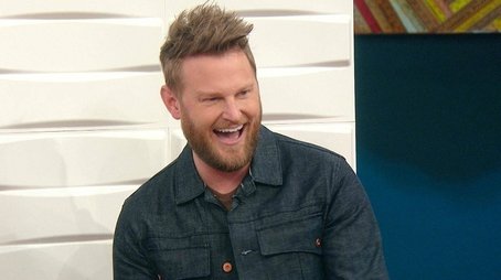 Bobby Berk's Design Mistake Fixes + Dr. Ian Smith's 30-Day Eating Plan (2019) - Episode 127 poster and promotional image