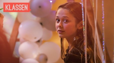 Mia gets dumped (2021) - Episode 26 poster and promotional image