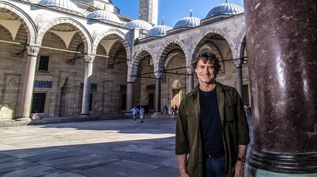 Istanbul - La città che visse tre volte (2025) - Episode 4 poster and promotional image