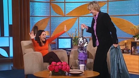 Day 2 of 12 Days of Giveaways, Julia Louis-Dreyfus, William H. Macy (2004) - Episode 65 poster and promotional image