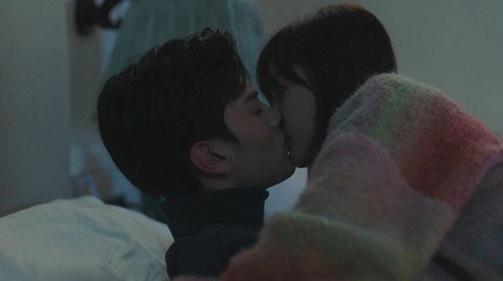 세계미진리 : 세상의 먼지 속에서 시즌 1