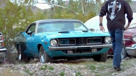 The Car Hoarder (2013) - Episode 25 poster and promotional image