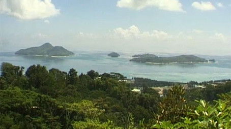 Episode 12 (2001) - Episode 12 poster and promotional image