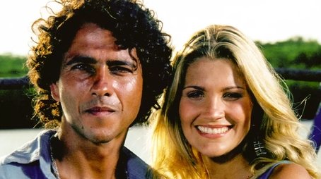Porto dos Milagres (2001) poster