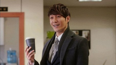 Worry Over Money, Cry Over Money (2013) - Episode 5 poster and promotional image