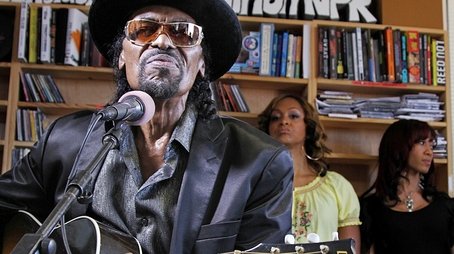 Chuck Brown (2012) - Episode 34 poster and promotional image