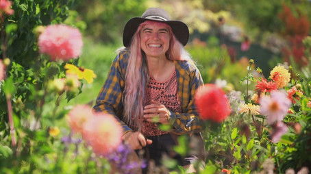 Episode 4 Autumn: Fabulous Flowers and Urban Farmers (2025) - Episode 4 poster and promotional image