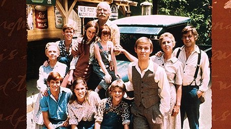 Season 1 (1972) - Season 1 poster and promotional image