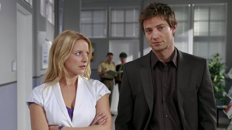 Schachmatt und tot (2009) - Episode 16 poster and promotional image