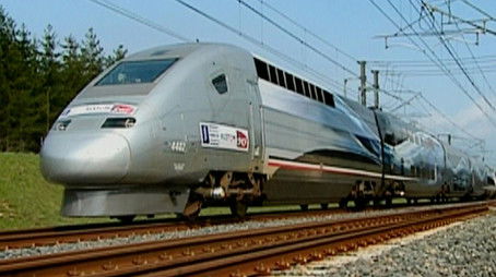 Locomotives Plus (2022) - Episode 8 poster and promotional image