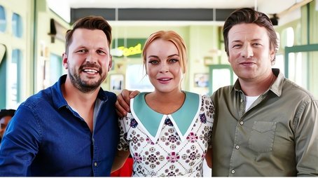 Lindsay Lohan (2017) - Episode 3 poster and promotional image