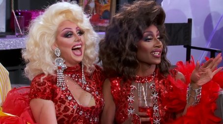 Superfan Makeover (2020) - Episode 10 poster and promotional image