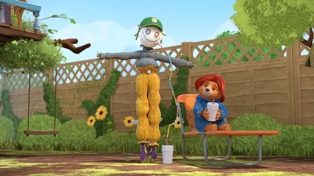 Paddington Builds a Scarecrow (2020) - Episode 39 poster and promotional image