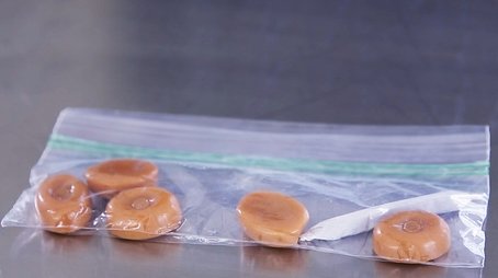 What’s Inside Bernie Sanders’ Pockets (2016) - Episode 23 poster and promotional image