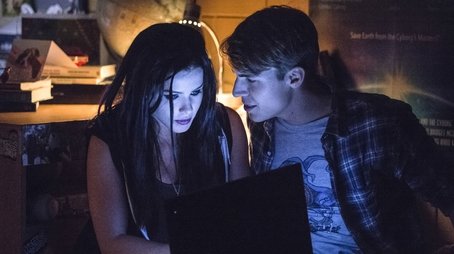 The Secret Origin of Felicity Smoak (2014) - Episode 5 poster and promotional image