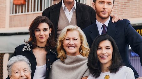 Season 22 (2022) - Season 22 poster and promotional image
