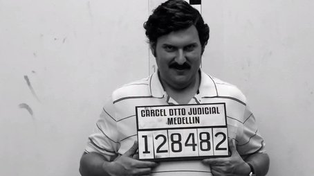 Pablo Escobar escapes from jail (2012) - Episode 3 poster and promotional image