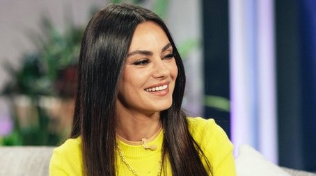Mila Kunis, Chiara Aurelia, Jessica Knol (2022) - Episode 19 poster and promotional image