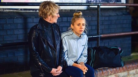 22/03/2016 (2016) - Episode 49 poster and promotional image