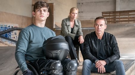 Episode 4 (2022) - Episode 4 poster and promotional image