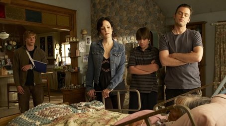 Mother Thinks the Birds Are After Her (2008) - Episode 1 poster and promotional image