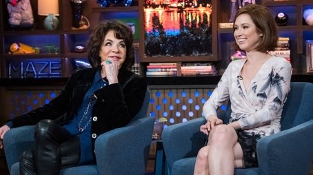 Ellie Kemper; Stockard Channing (2018) - Episode 171 poster and promotional image