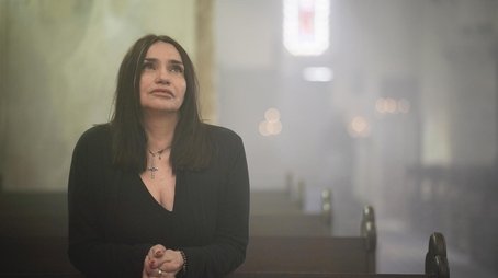 Béatrice (2018) - Episode 5 poster and promotional image