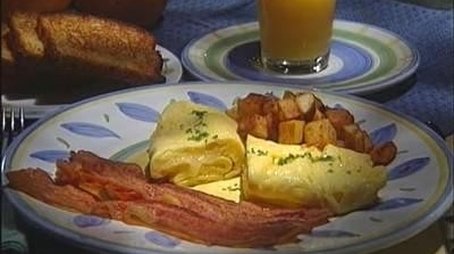 Bacon, Eggs, and Homefries (2002) - Episode 18 poster and promotional image