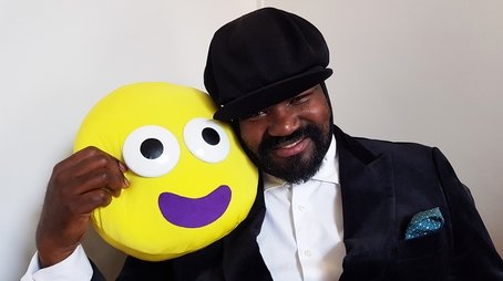 Gregory Porter - Walking in a Winter Wonderland (2019) - Episode 734 poster and promotional image