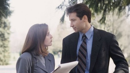 Pilot (1993) - Episode 1 poster and promotional image