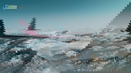 Cockpit Catastrophe (Sichuan Airlines Flight 8633) (2023) - Episode 6 poster and promotional image