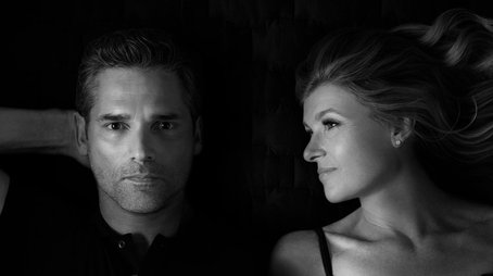 Dirty John (2018) poster
