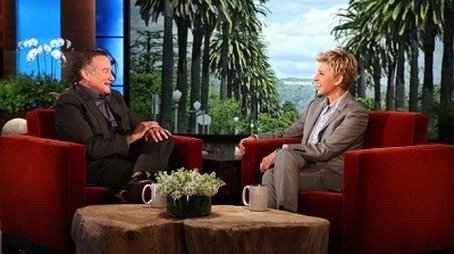 Robin Williams, Selena Gomez (2011) - Episode 48 poster and promotional image