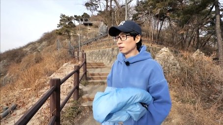 2023 HDYP Sports College Winter Training (2): Everything Everywhere All at Once (2023) - Episode 172 poster and promotional image