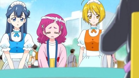 Unbelievable! A Waitress Is Very Busy! (2018) - Episode 10 poster and promotional image