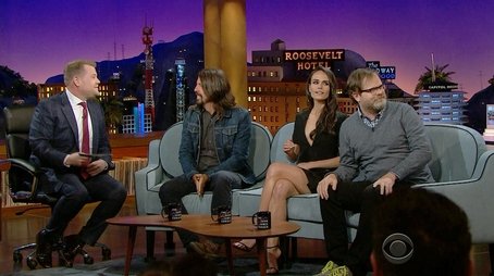 Jordana Brewster, Dave Grohl, Rainn Wilson (2015) - Episode 8 poster and promotional image