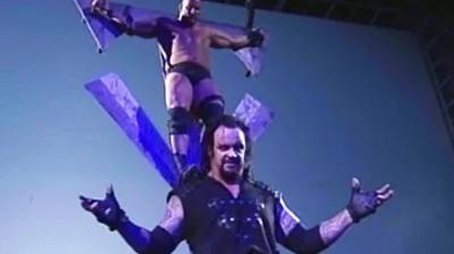 RAW is WAR 289 (1998) - Episode 49 poster and promotional image