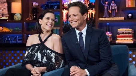 Neve Campbell & Scott Wolf (2017) - Episode 110 poster and promotional image