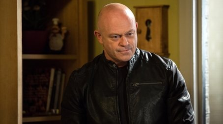 16/05/2016 (2016) - Episode 82 poster and promotional image
