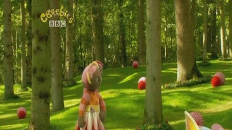 Upsy Daisy Kisses Everything (2007) - Episode 37 poster and promotional image