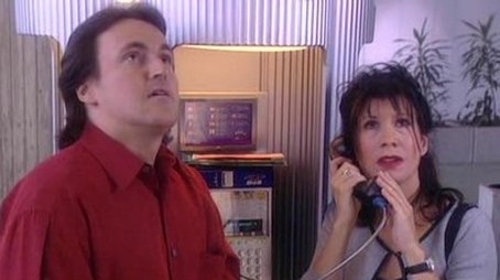 Le psy au resto - À l'aéroport - En avion (1999) - Episode 5 poster and promotional image