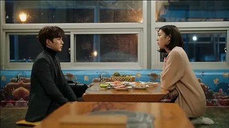Encounter on the Train (2018) - Episode 21 poster and promotional image