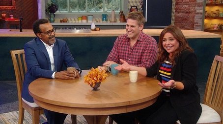Chef Curtis Stone is Rachael's co-host (2019) - Episode 92 poster and promotional image