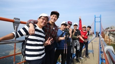 Hello Joon-Ho's Friends (3) + School Trip with a Friend (1) (2016) - Episode 469 poster and promotional image