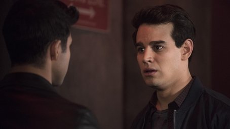Shadowhunters: Instrumentos Mortais215
