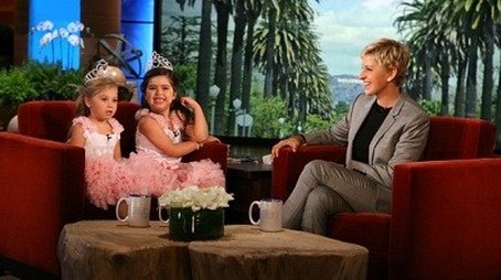 Sophia Grace Brownlee & Rosie McClelland, Kristen Dunst (2011) - Episode 41 poster and promotional image