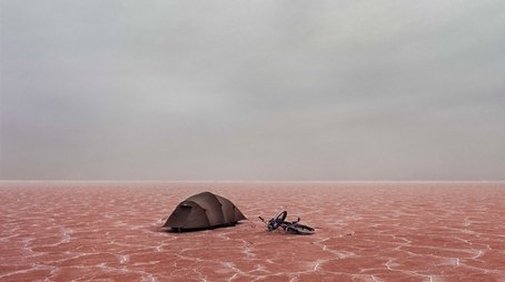 Salt (2010) - Episode 8 poster and promotional image